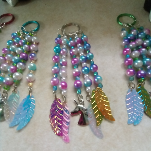 Handmade unicorn Keychain - Picture 12 of 13